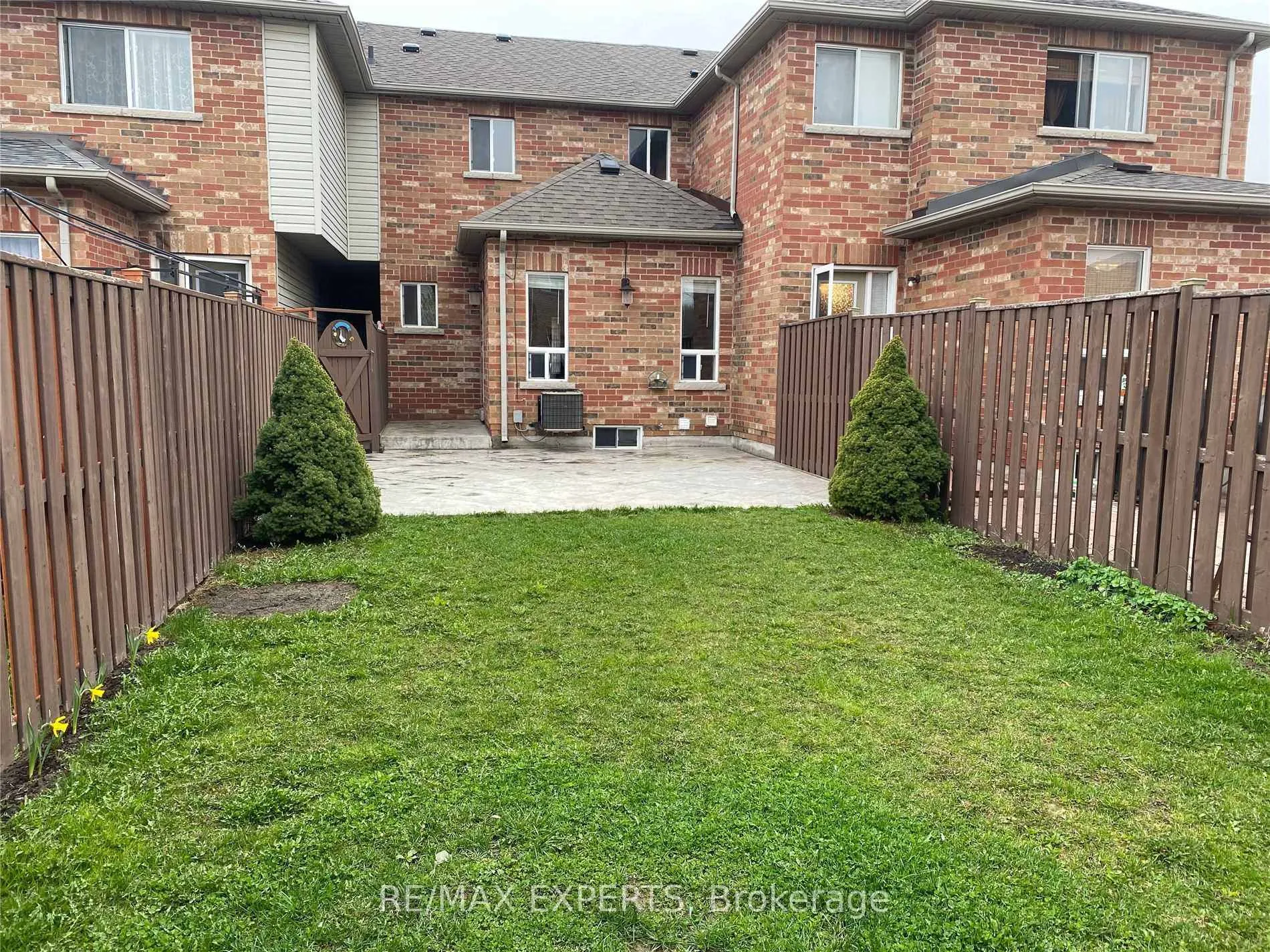 Photo 18 of 202 Deepsprings Crescent, Vaughan, Vellore Village — HOMEH