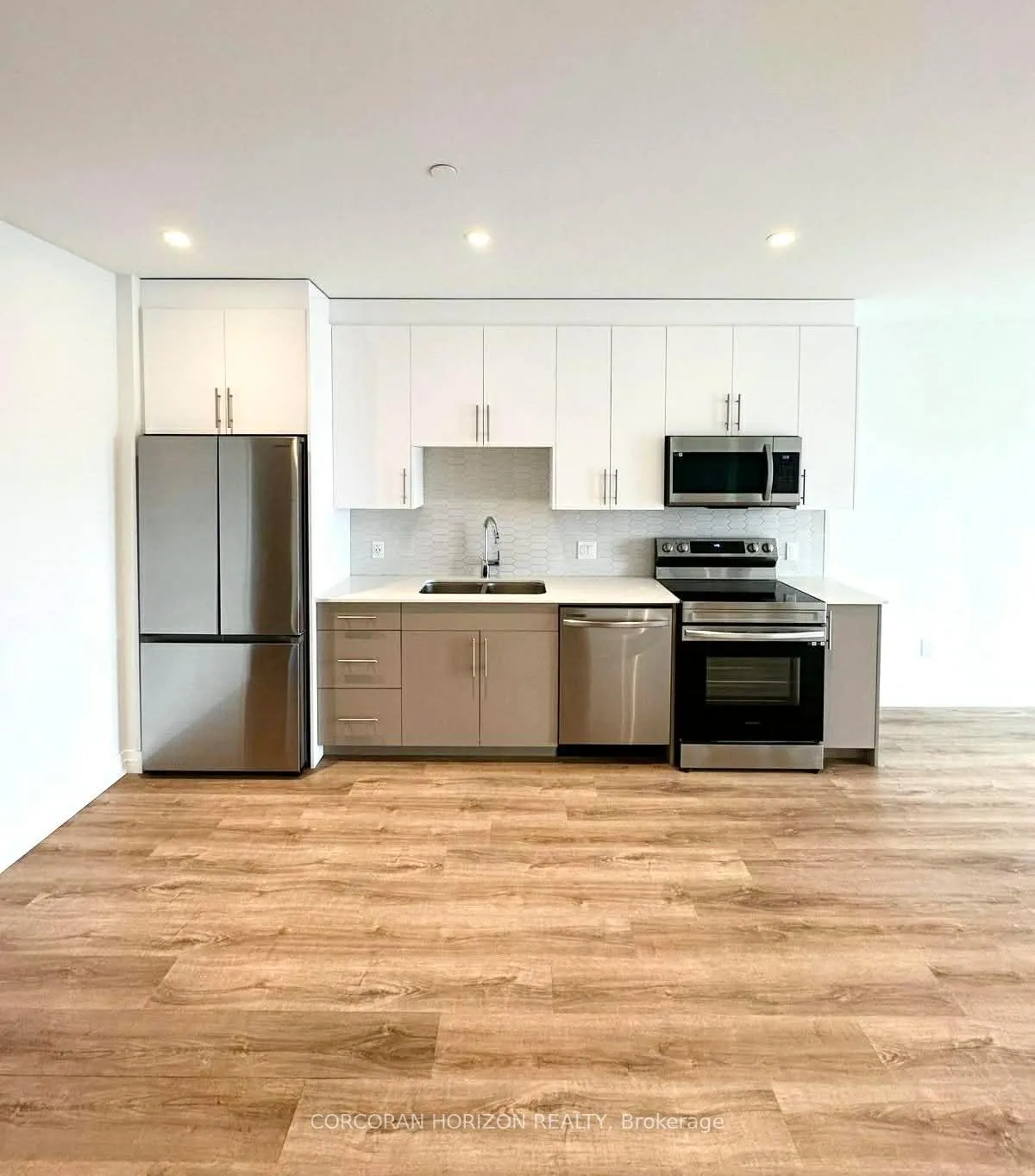 Photo 2 of Unit 418, 525 New Dundee Road, Kitchener — HOMEH