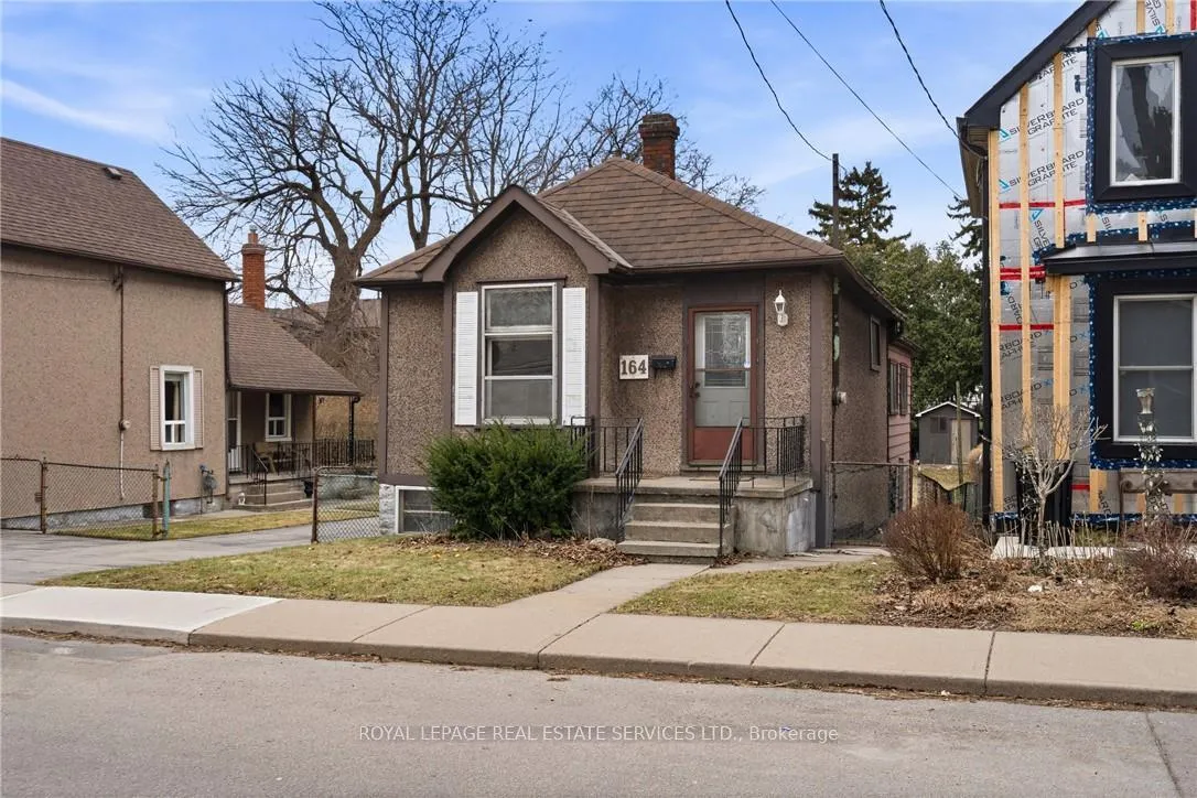 Photo 2 of 164 Maculay Street E, Hamilton, North End — HOMEH