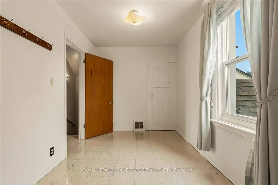 Photo 31 of 164 Maculay Street E, Hamilton, North End — HOMEH
