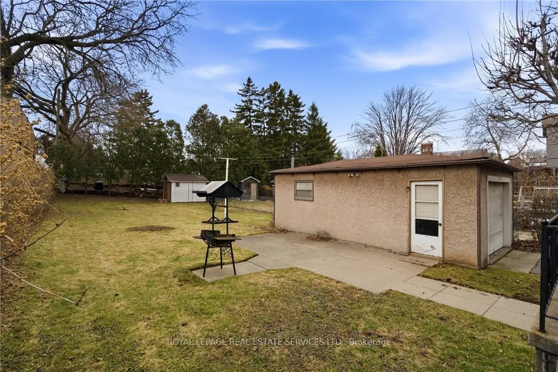 Photo 36 of 164 Maculay Street E, Hamilton, North End — HOMEH