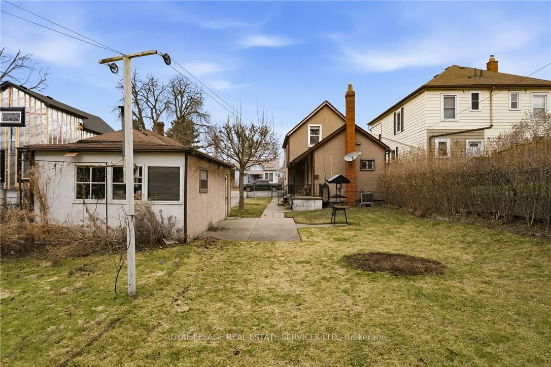 Photo 37 of 164 Maculay Street E, Hamilton, North End — HOMEH