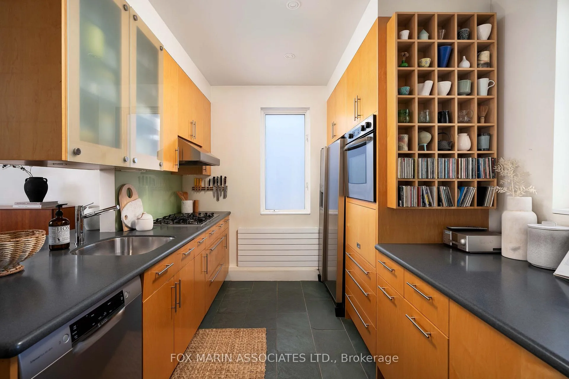 Photo 15 of 22 Claxton Boulevard, Toronto, Humewood-Cedarvale — HOMEH