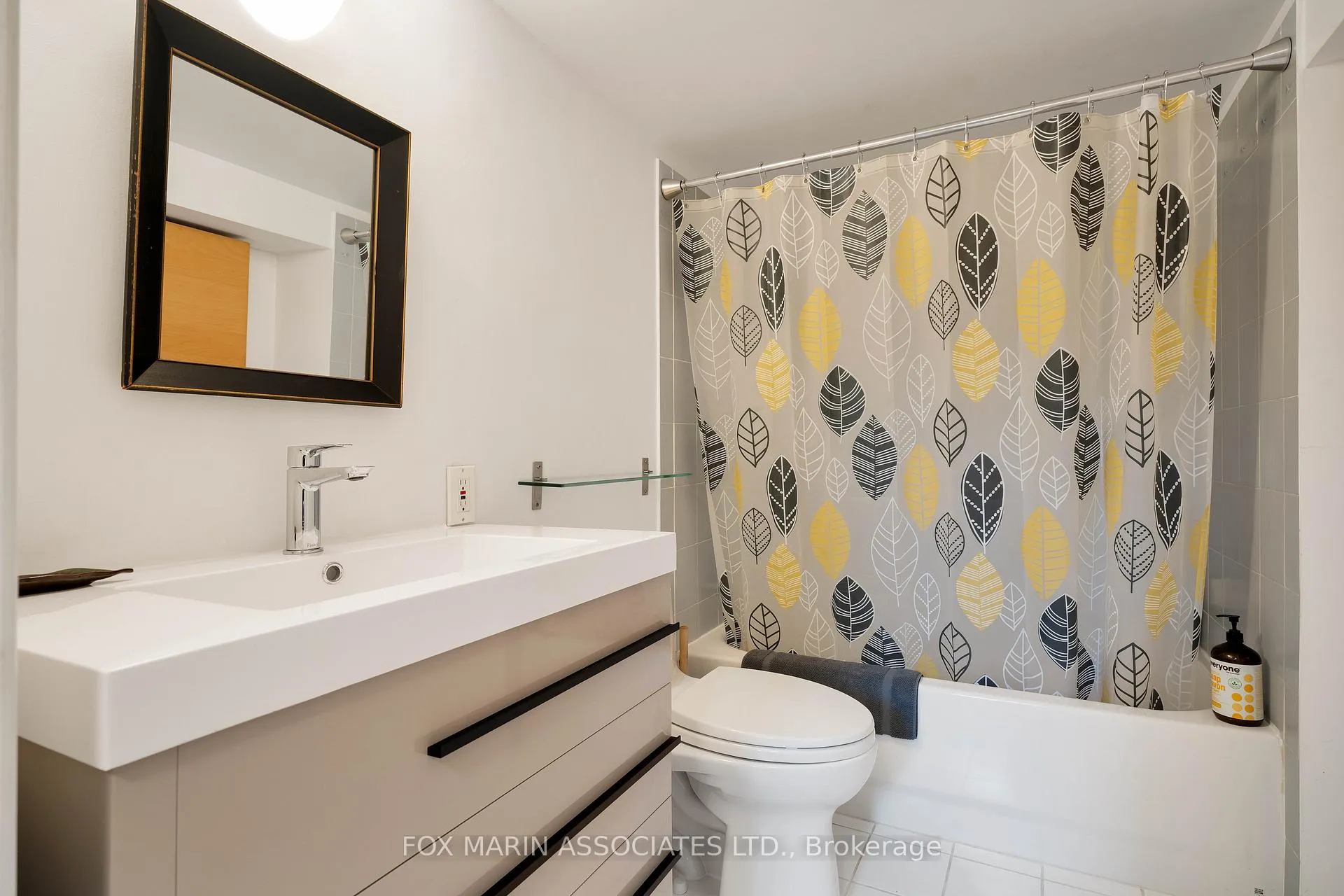 Photo 29 of 22 Claxton Boulevard, Toronto, Humewood-Cedarvale — HOMEH