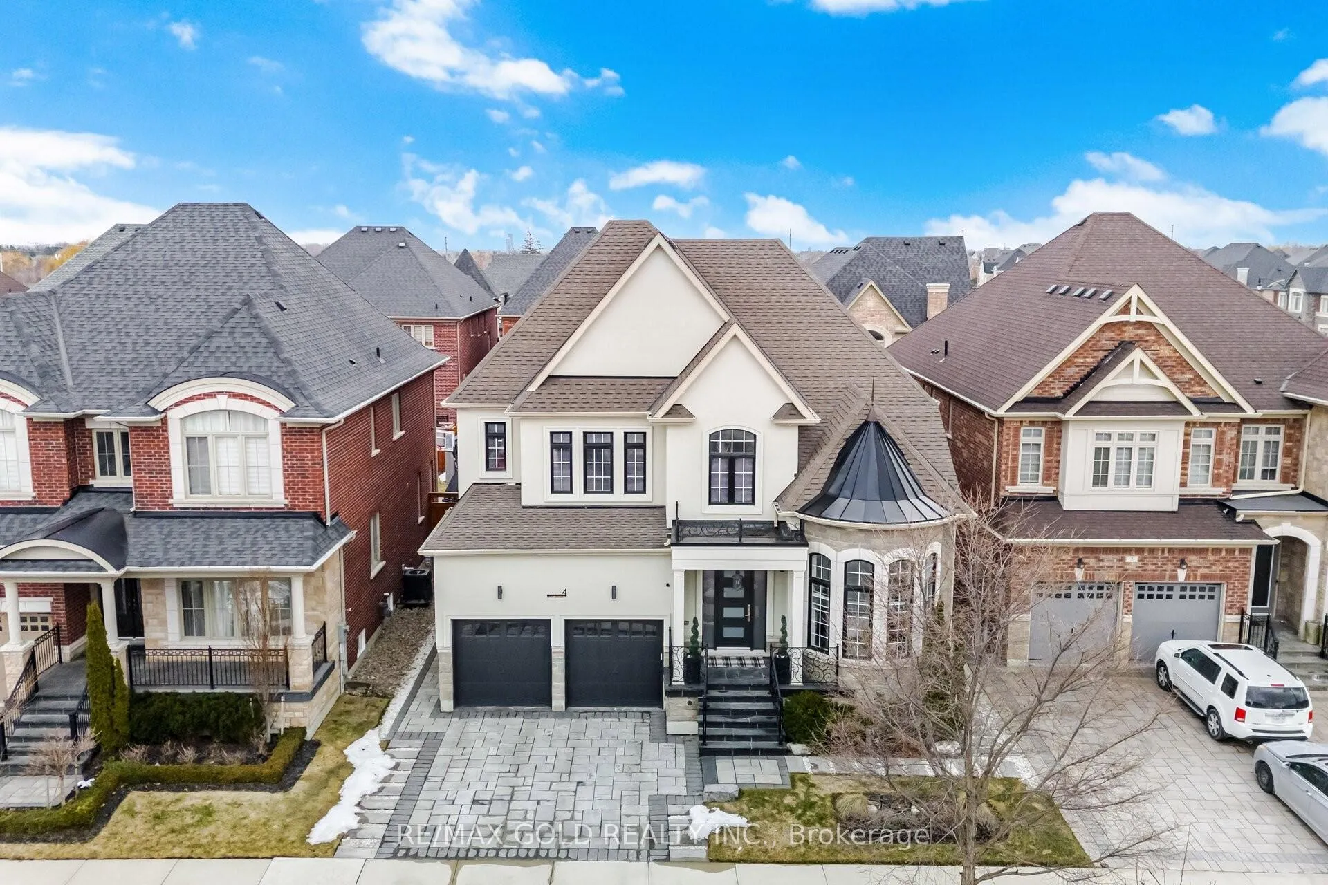 Front of 4 Spain Crescent