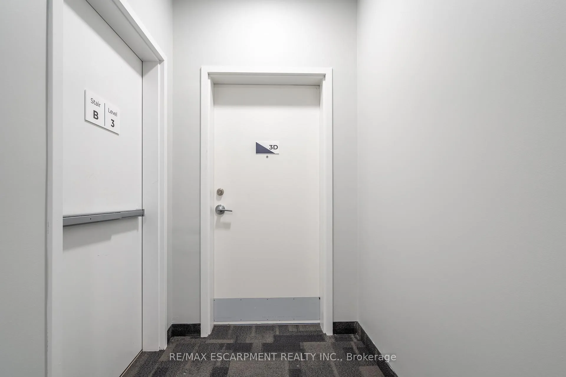 Photo 5 of Unit 304, 259 King Street E, Hamilton, Stoney Creek — HOMEH