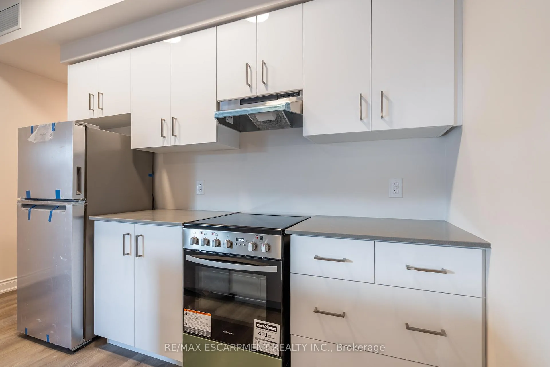 Photo 12 of Unit 304, 259 King Street E, Hamilton, Stoney Creek — HOMEH