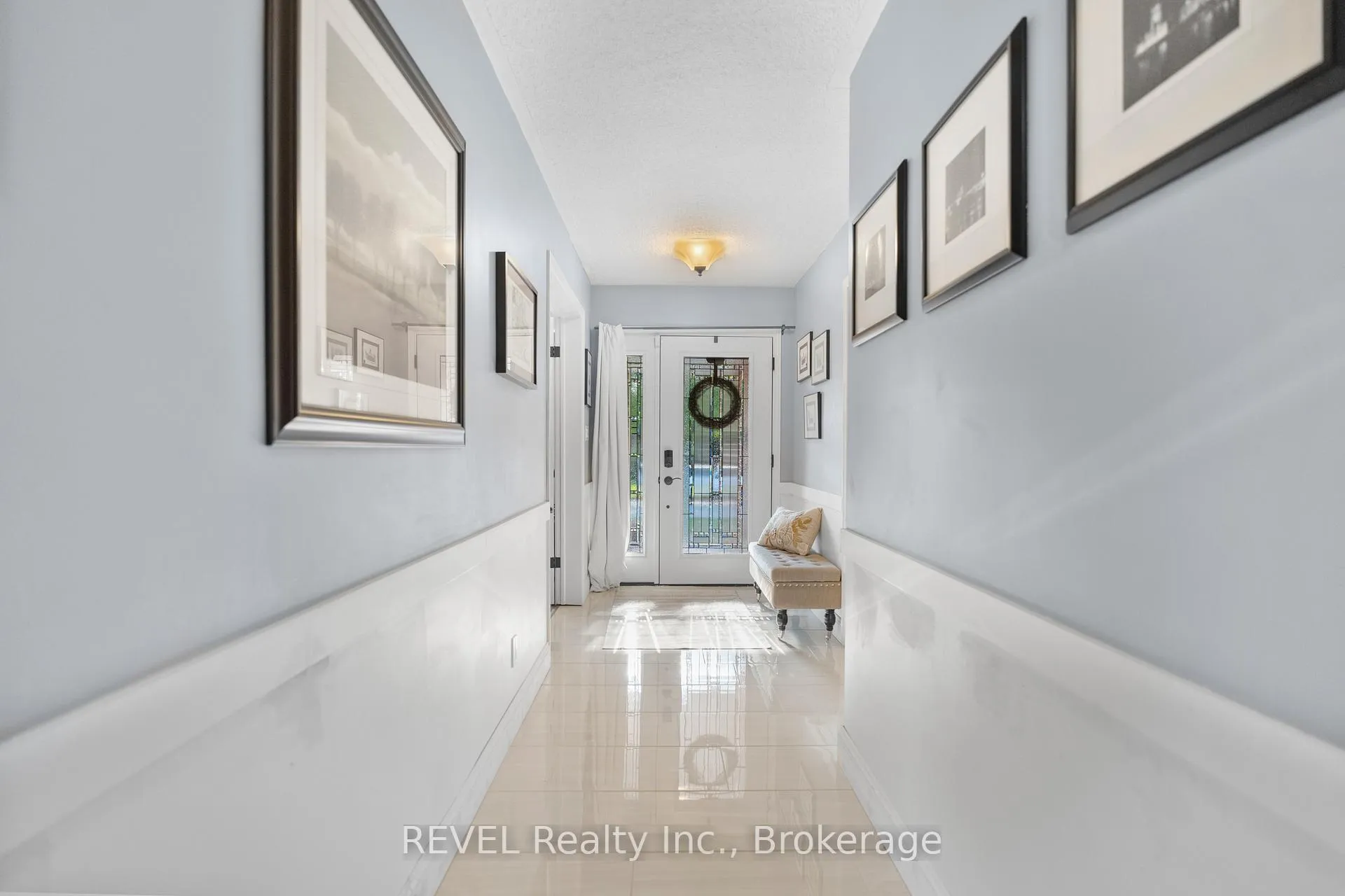 Photo 5 of 1 Spartan Court, St. Catharines, Martindale Pond — HOMEH