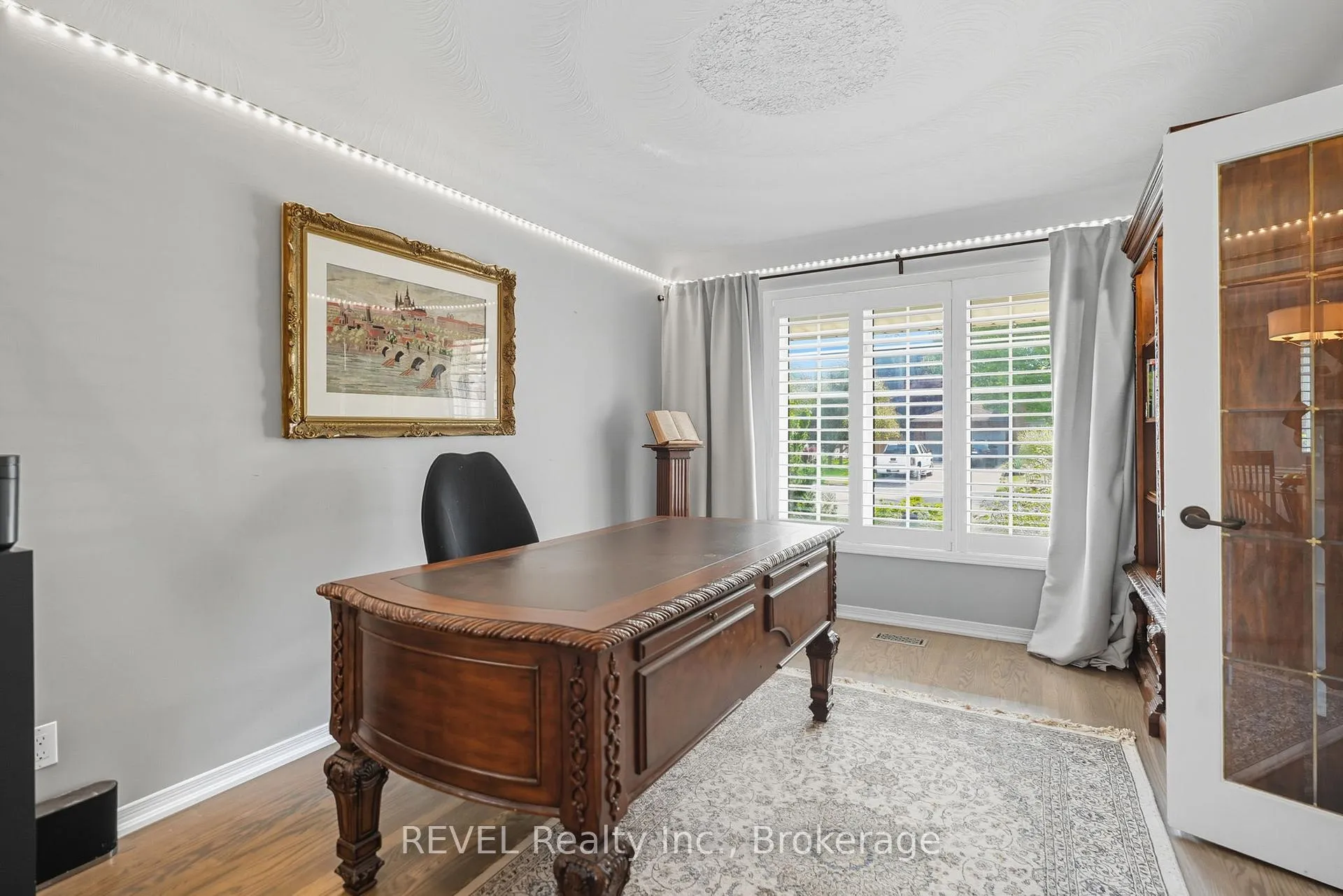 Photo 7 of 1 Spartan Court, St. Catharines, Martindale Pond — HOMEH