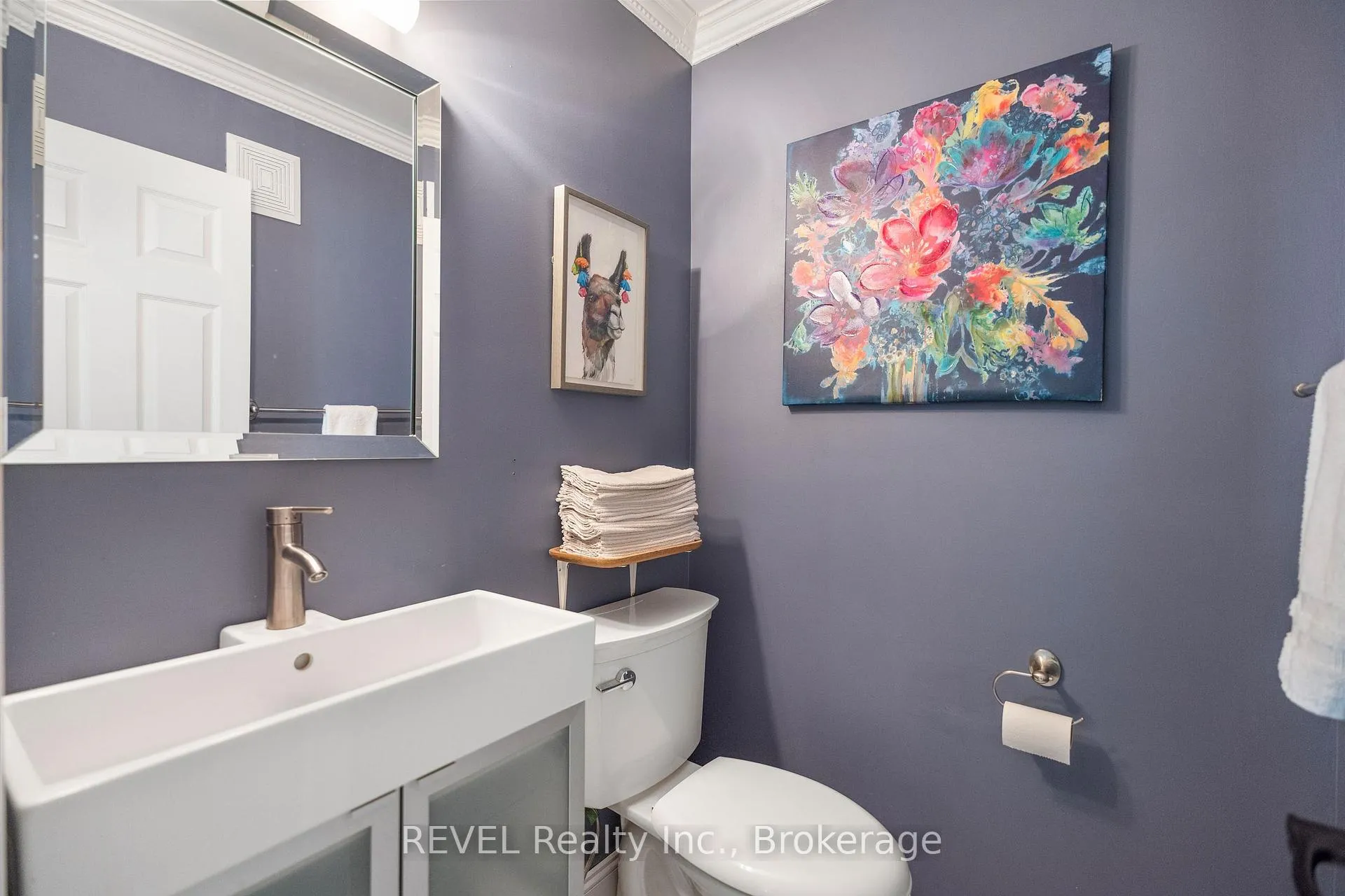 Photo 10 of 1 Spartan Court, St. Catharines, Martindale Pond — HOMEH