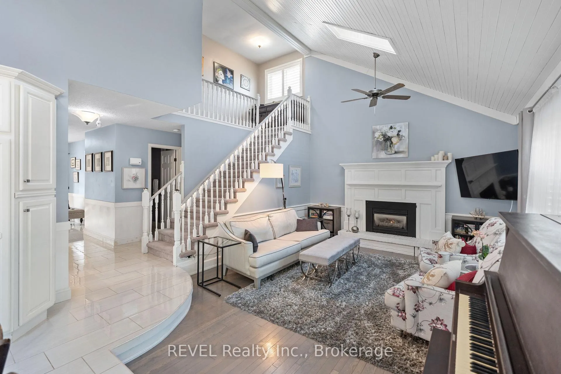 Photo 14 of 1 Spartan Court, St. Catharines, Martindale Pond — HOMEH