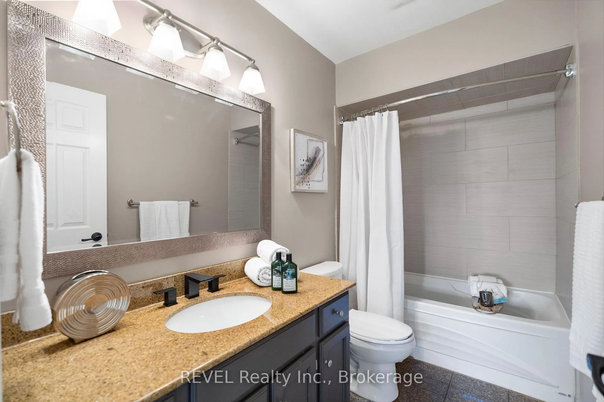 Photo 18 of 1 Spartan Court, St. Catharines, Martindale Pond — HOMEH