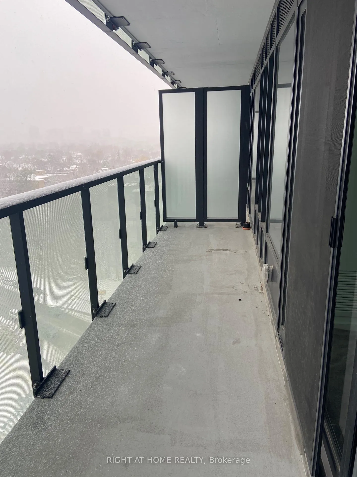 Photo 9 of Unit 1211, 575 Bloor Street E, Toronto, North St. James Town — HOMEH