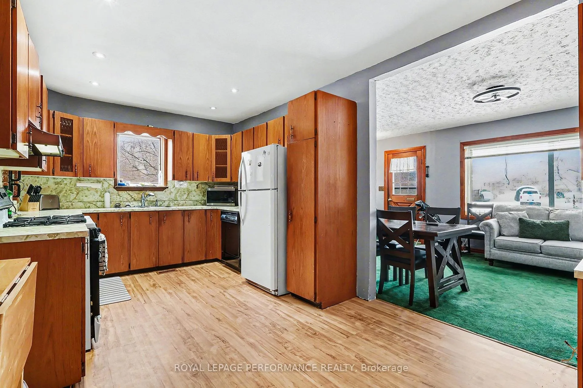 Photo 16 of 2478 Cleroux Crescent, Ottawa, Blackburn Hamlet (South) — HOMEH