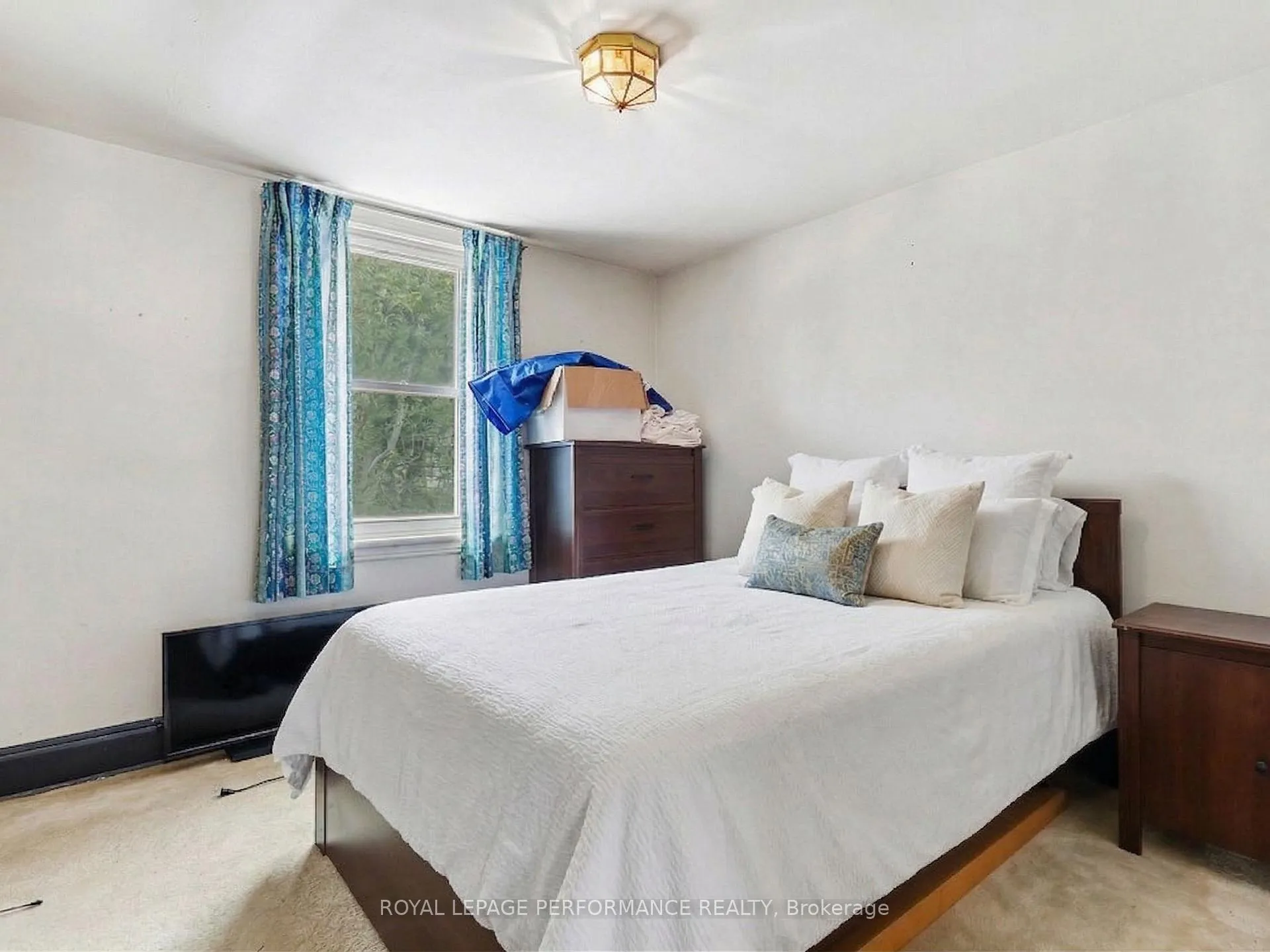 Photo 10 of 2478 Cleroux Crescent, Ottawa, Blackburn Hamlet (South) — HOMEH
