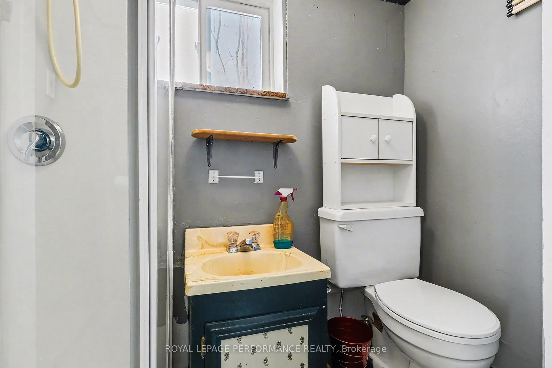Photo 19 of 2478 Cleroux Crescent, Ottawa, Blackburn Hamlet (South) — HOMEH
