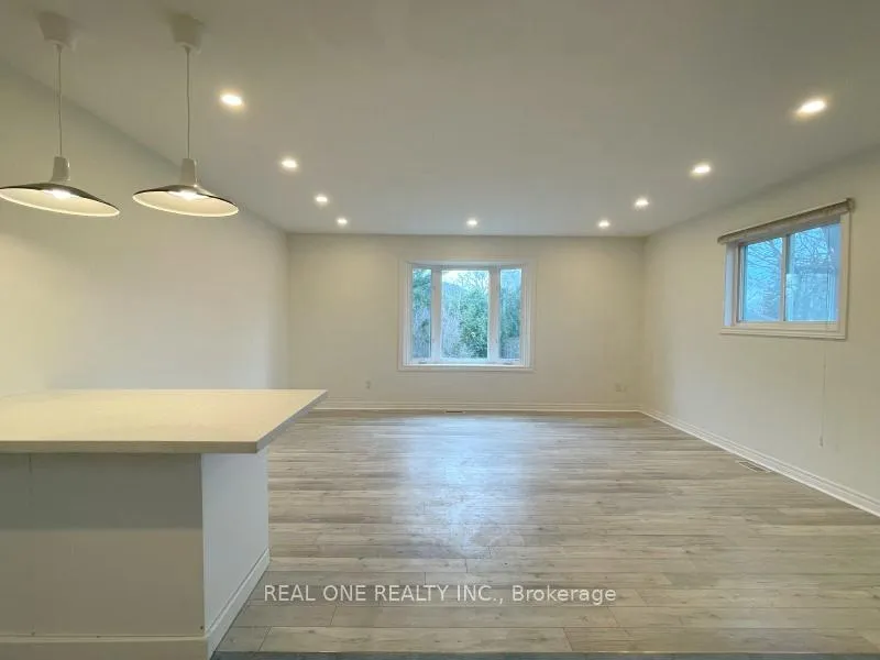Photo 9 of Unit Unit 2, 2116 Mountainside Drive, Burlington, Mountainside — HOMEH