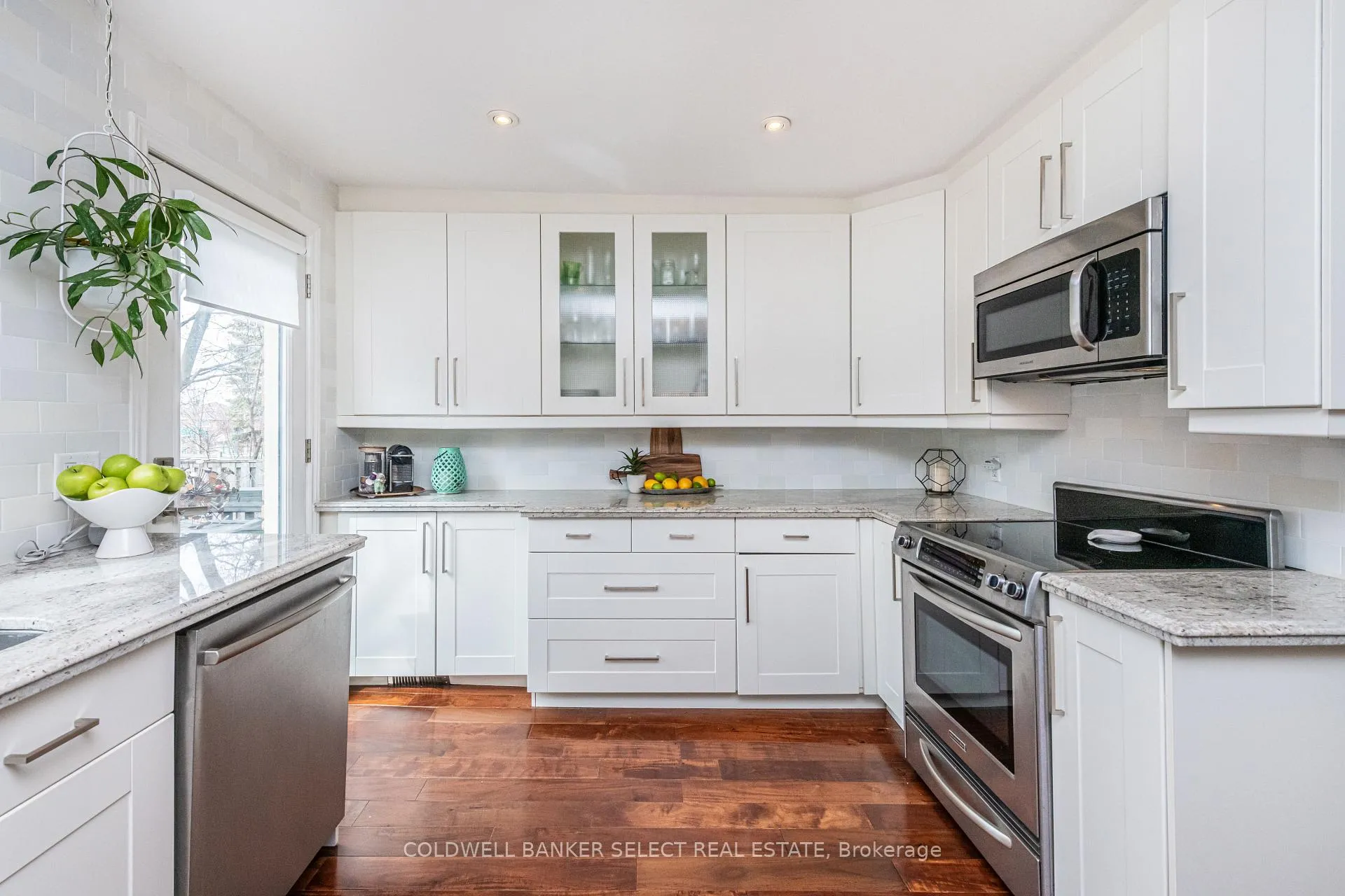 Photo 16 of 218 Ridge Road, Caledon, Bolton West — HOMEH