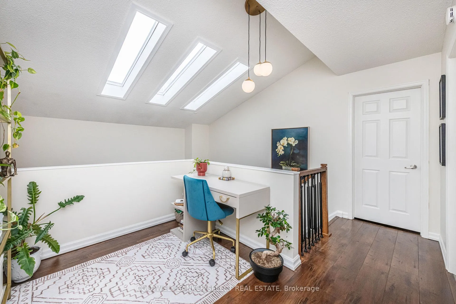 Photo 18 of 218 Ridge Road, Caledon, Bolton West — HOMEH