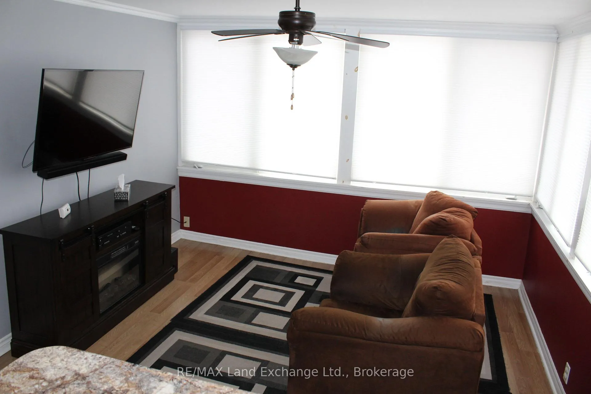 Photo 7 of 317 Nelson Street, Kincardine — HOMEH