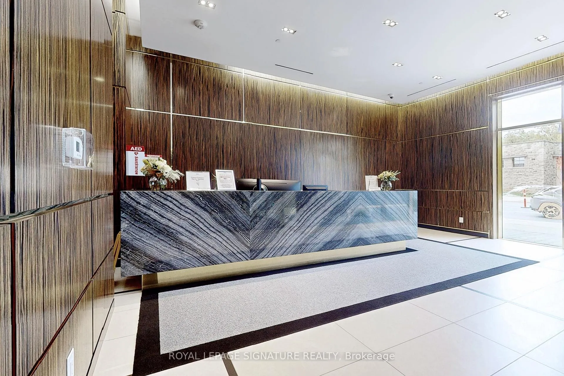 Photo 4 of Unit 415, 3018 Yonge Street, Toronto, Lawrence Park South — HOMEH