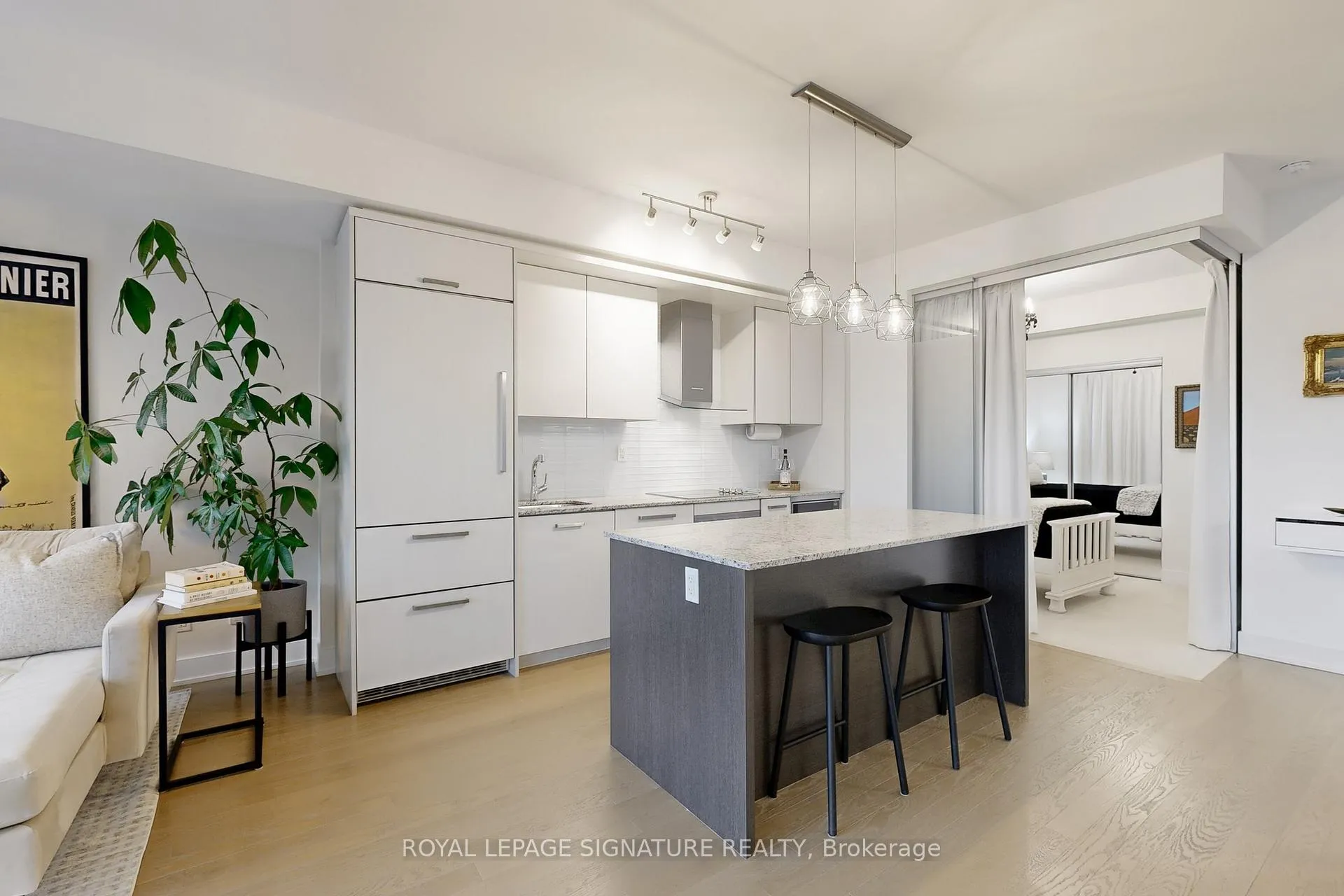 Photo 8 of Unit 415, 3018 Yonge Street, Toronto, Lawrence Park South — HOMEH