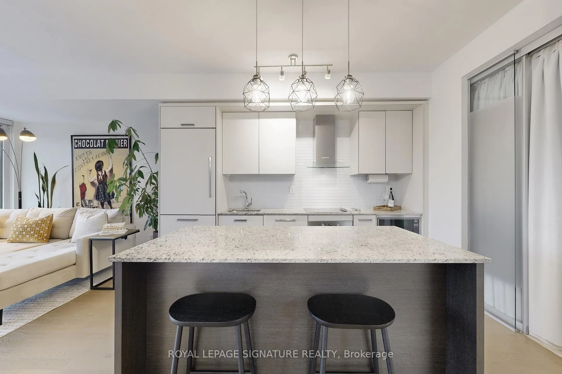 Photo 10 of Unit 415, 3018 Yonge Street, Toronto, Lawrence Park South — HOMEH