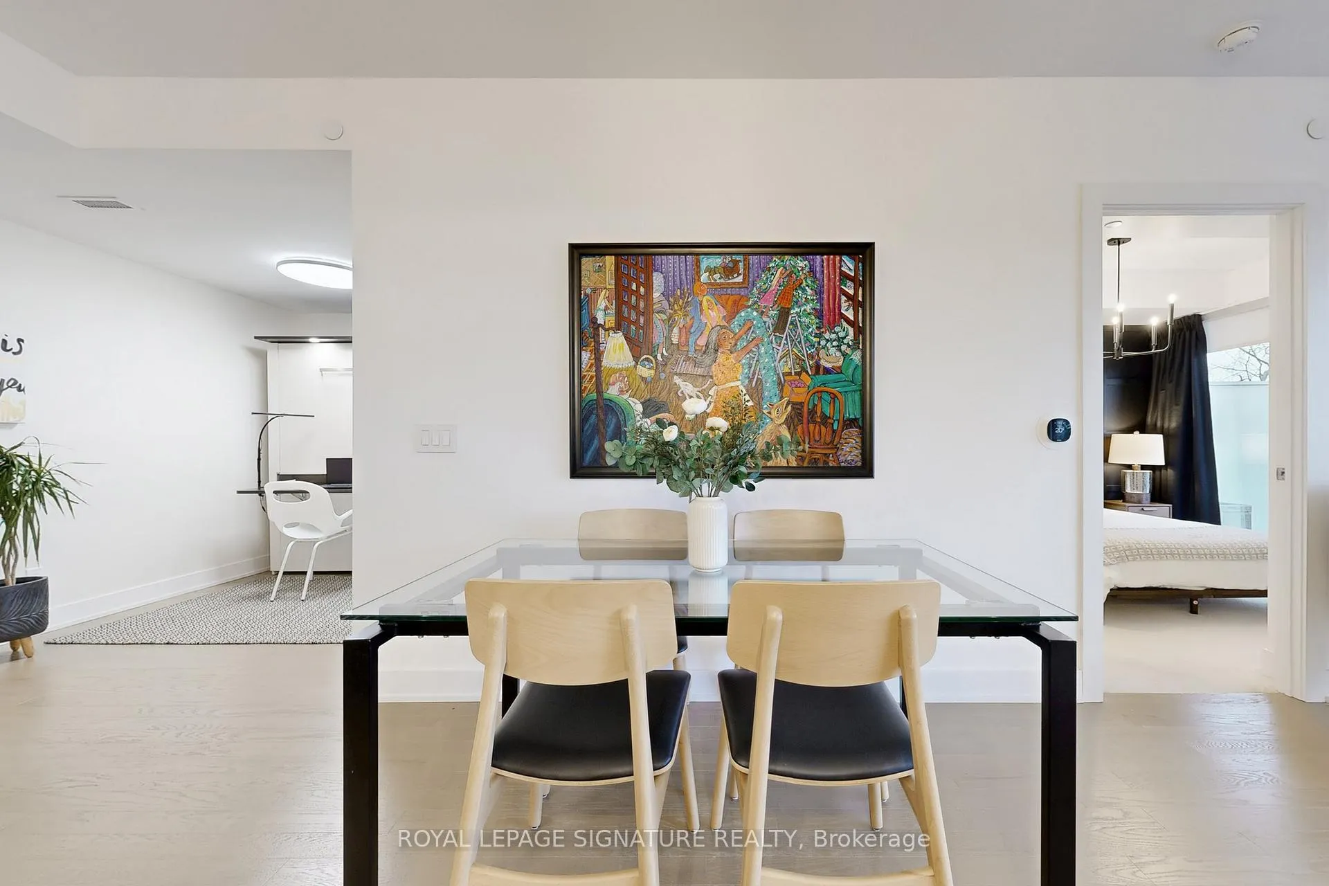 Photo 13 of Unit 415, 3018 Yonge Street, Toronto, Lawrence Park South — HOMEH