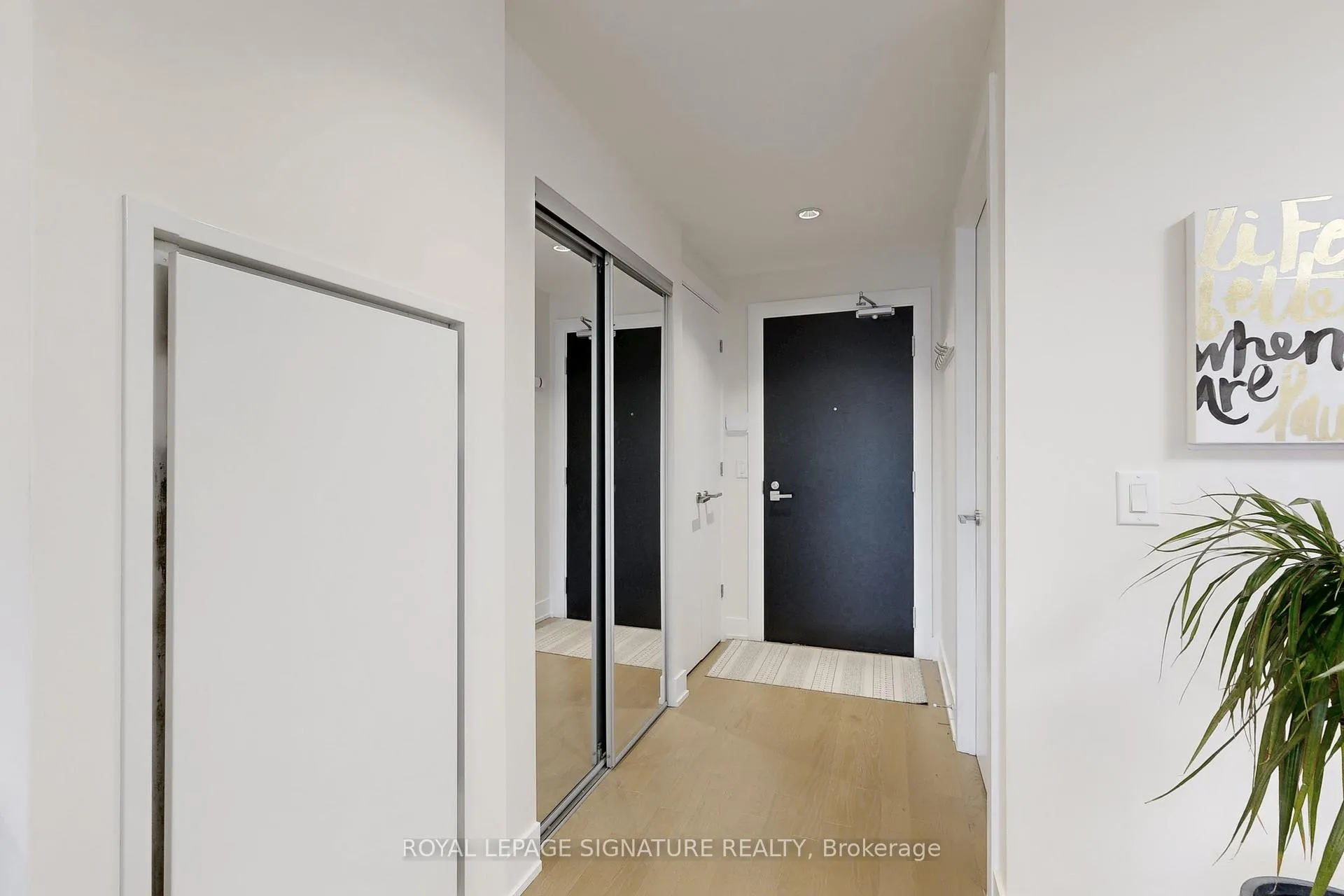 Photo 27 of Unit 415, 3018 Yonge Street, Toronto, Lawrence Park South — HOMEH