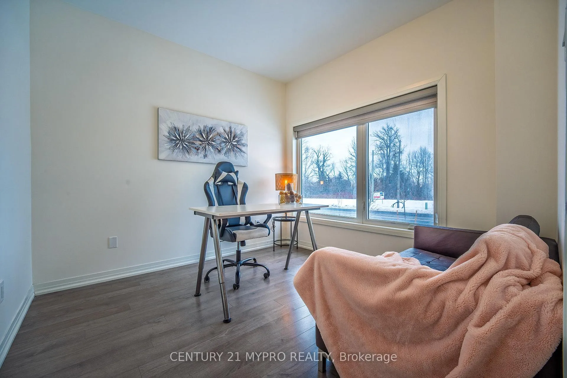 Photo 4 of 131 Markland Street, Markham, Cachet — HOMEH