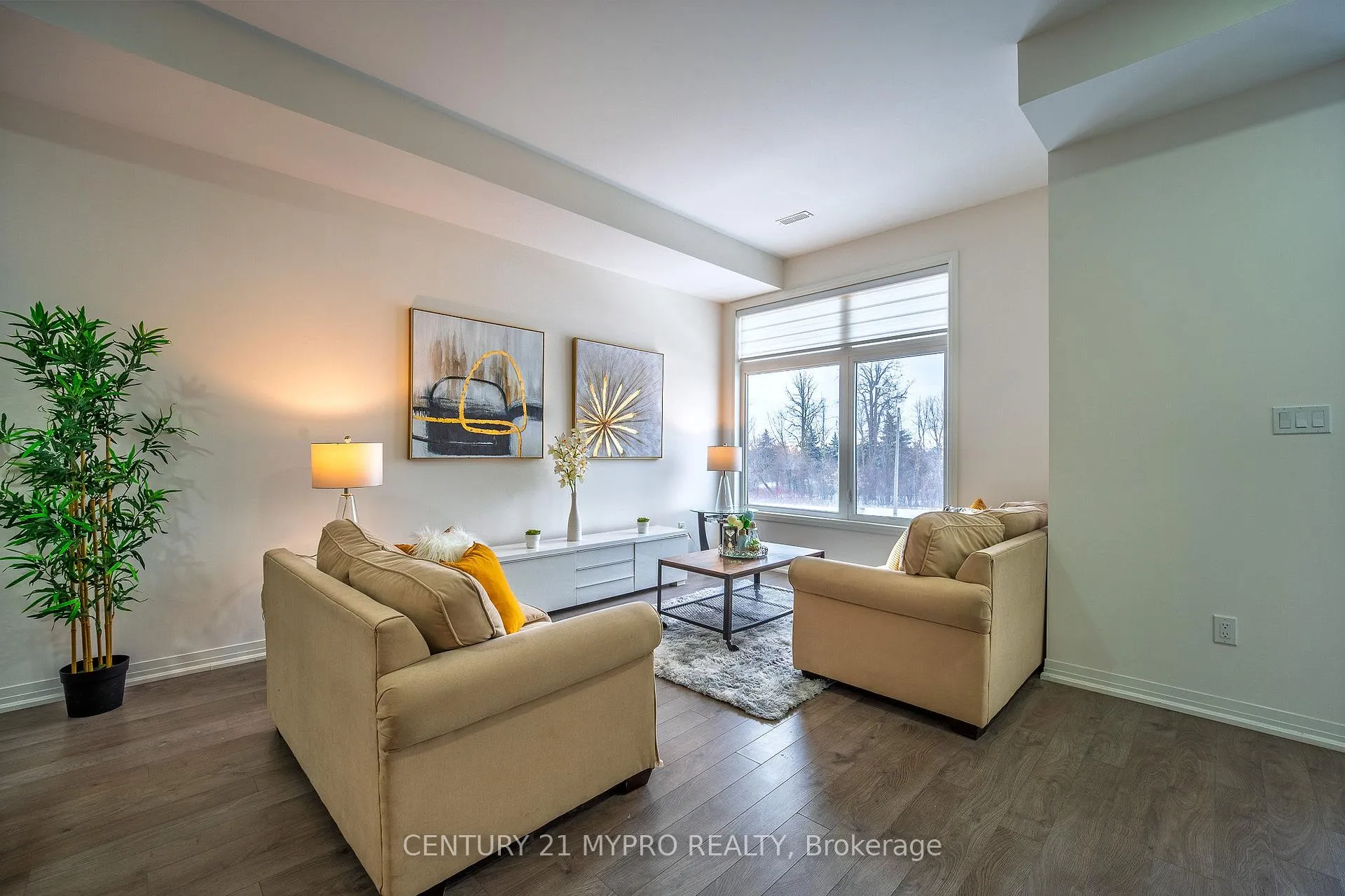 Photo 8 of 131 Markland Street, Markham, Cachet — HOMEH