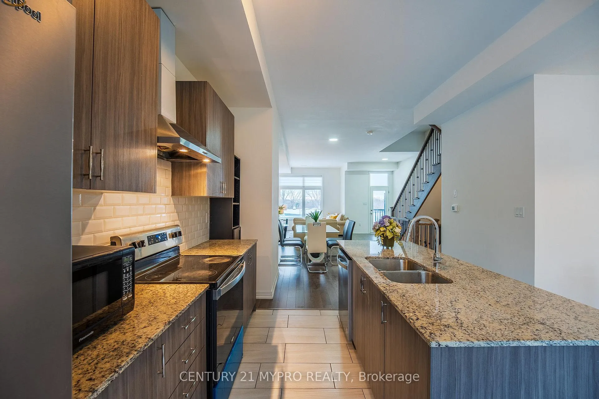 Photo 18 of 131 Markland Street, Markham, Cachet — HOMEH