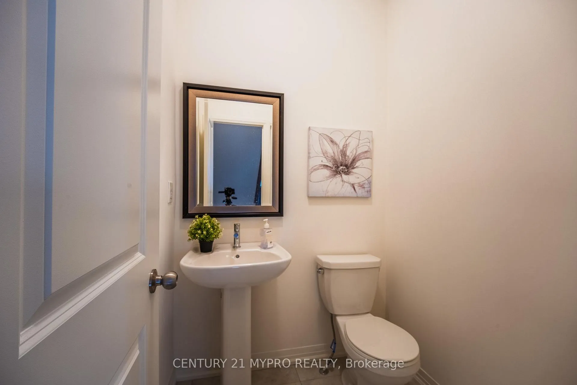 Photo 21 of 131 Markland Street, Markham, Cachet — HOMEH
