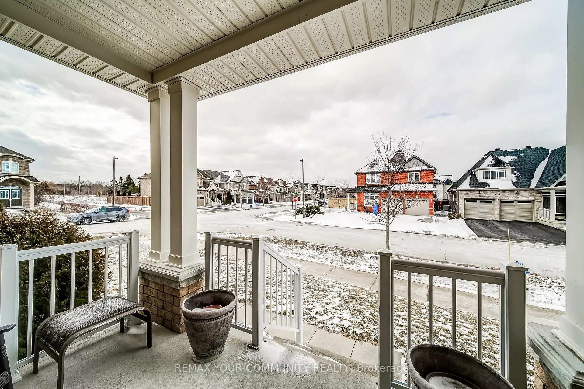 Photo 2 of 46 Bramsey Street, Georgina, Sutton & Jackson's Point — HOMEH
