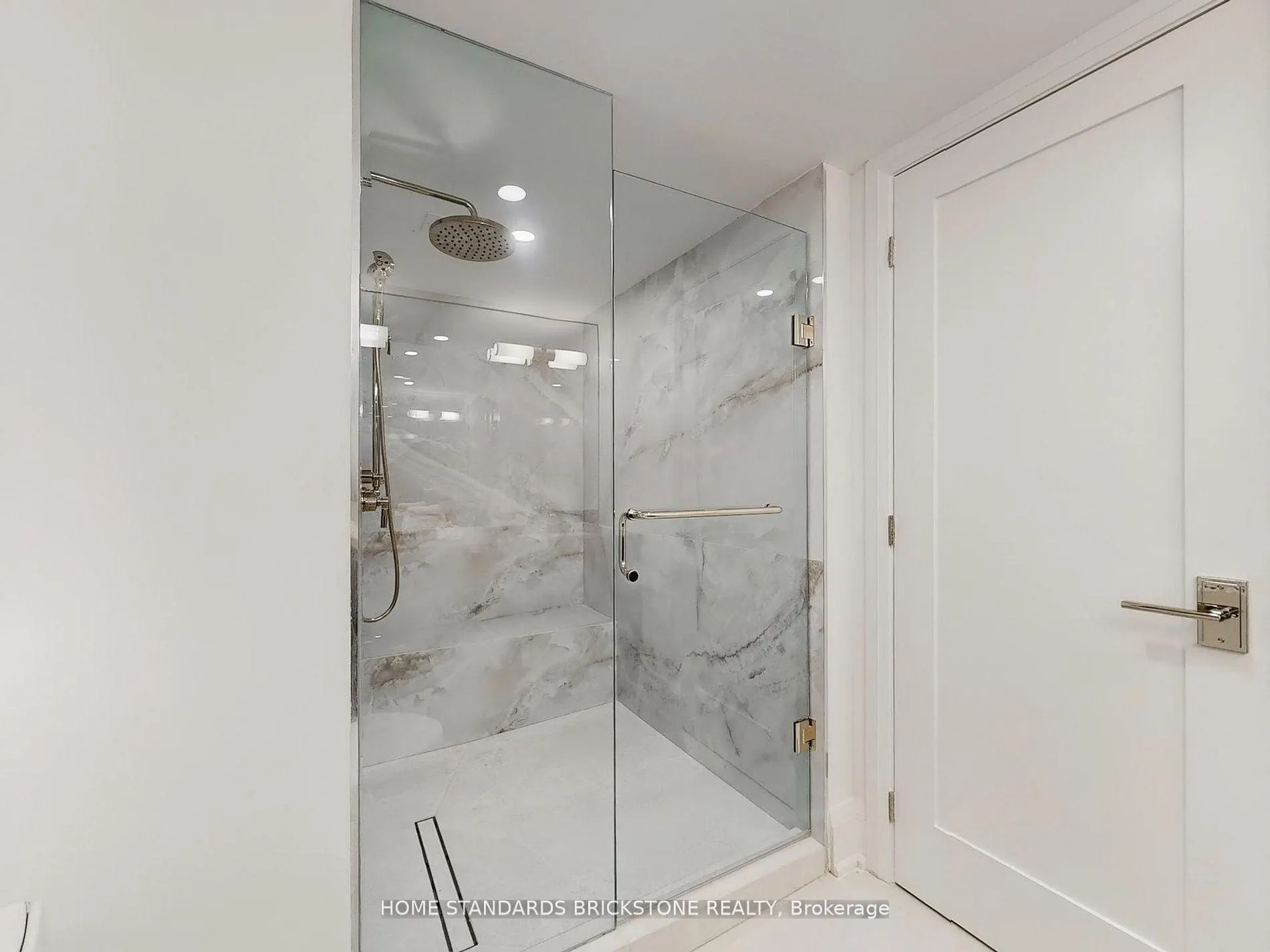 Photo 31 of Unit 1102, 61 St Clair Avenue W, Toronto, Yonge-St. Clair — HOMEH
