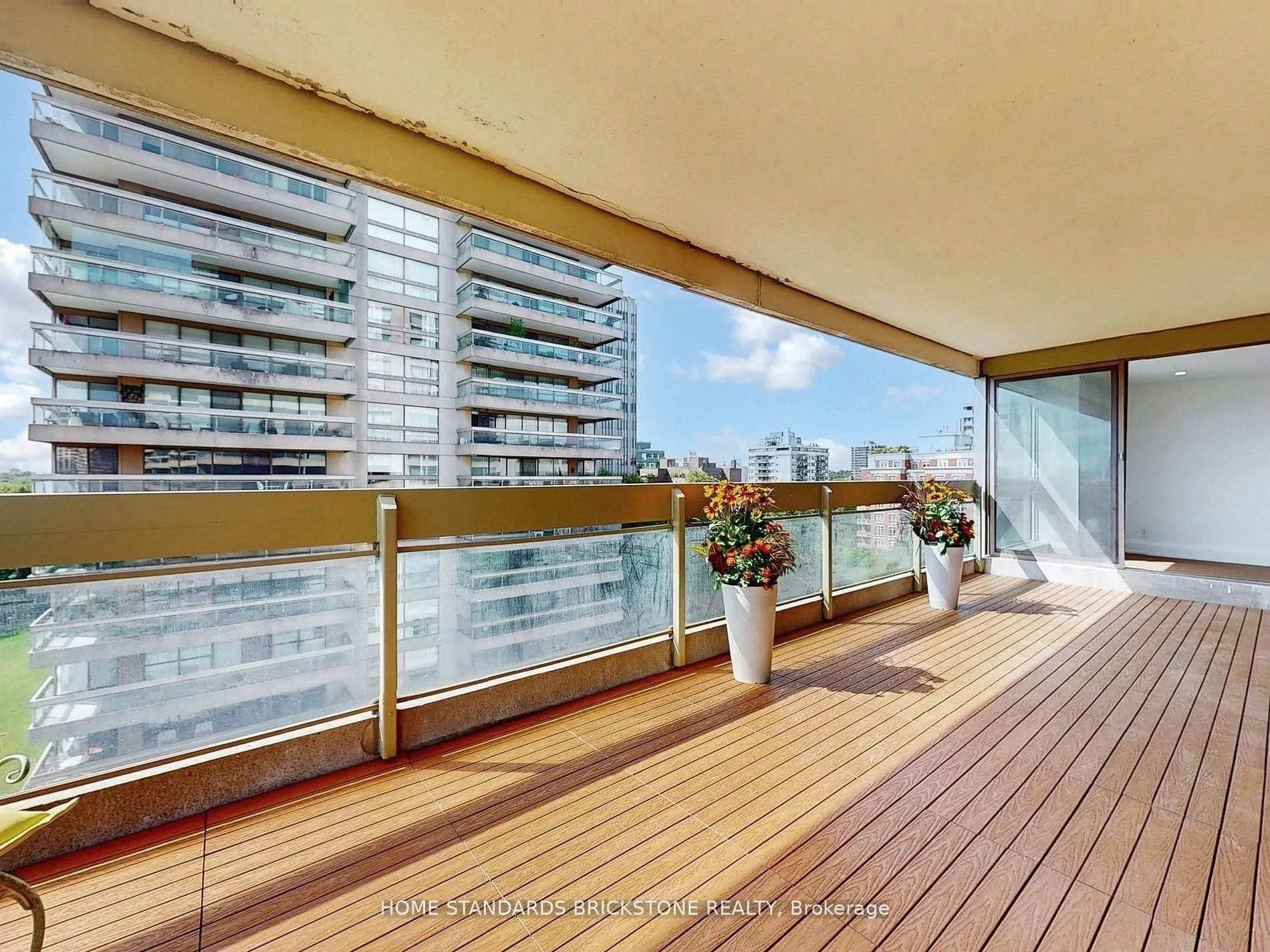 Photo 43 of Unit 1102, 61 St Clair Avenue W, Toronto, Yonge-St. Clair — HOMEH