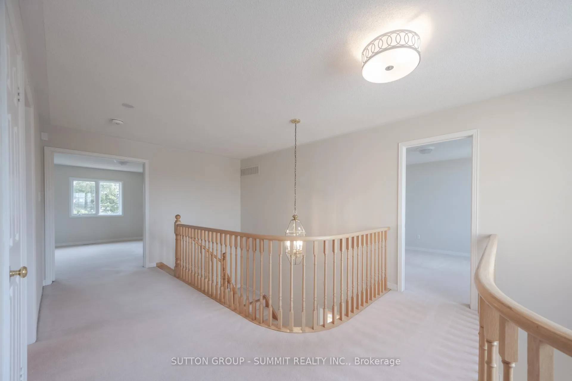 Photo 24 of 49 Central Park Drive, Markham, Markville — HOMEH
