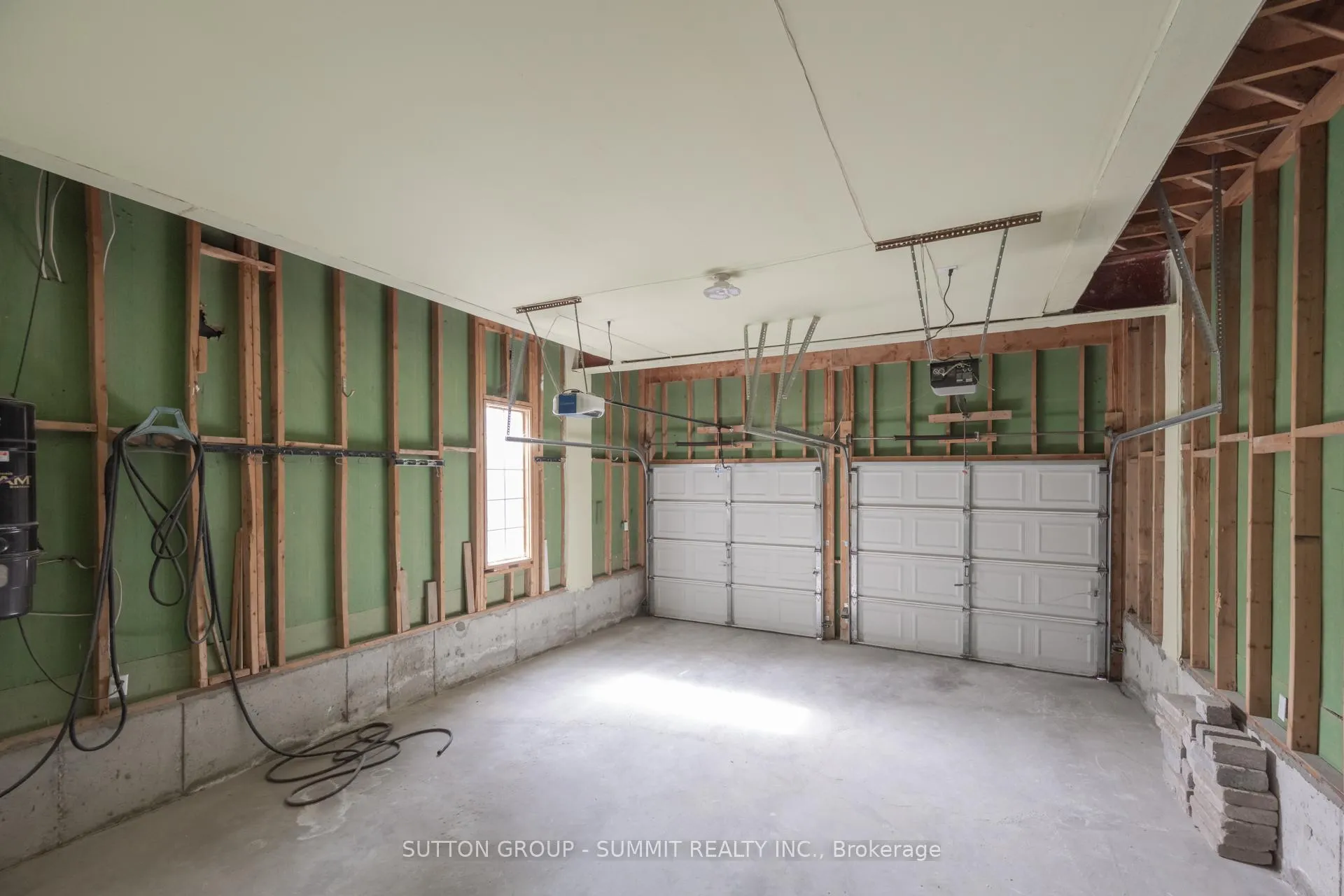 Photo 47 of 49 Central Park Drive, Markham, Markville — HOMEH