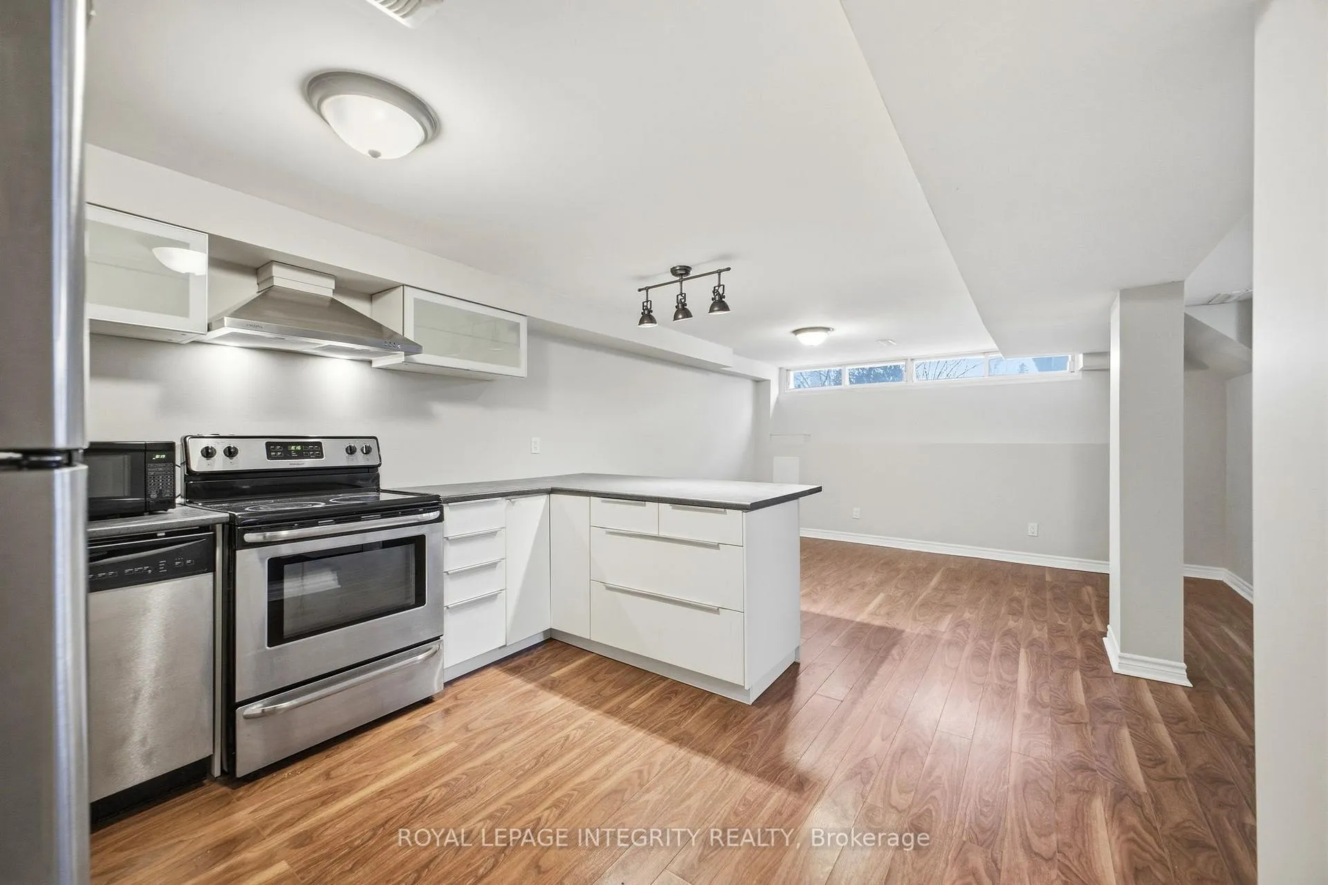 Photo 18 of Unit B, 1309 Highgate Road, Ottawa, Parkway Park — HOMEH