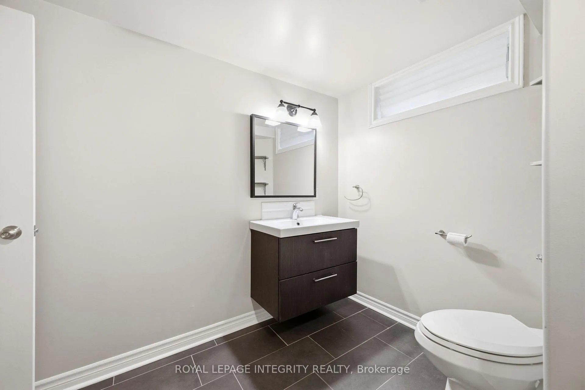 Photo 28 of Unit B, 1309 Highgate Road, Ottawa, Parkway Park — HOMEH