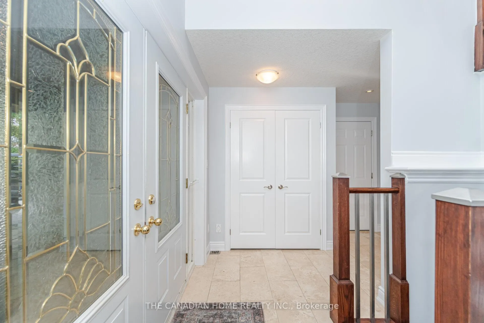 Photo 10 of 207 Penn Drive, Burlington, Roseland — HOMEH