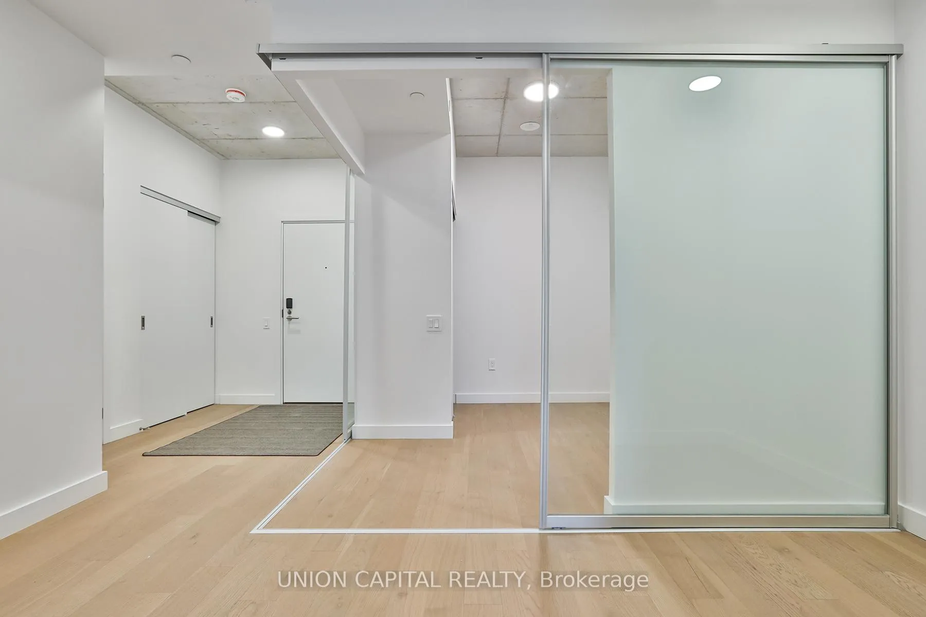 Photo 7 of Unit 222, 1720 Bayview Avenue, Toronto, Mount Pleasant East — HOMEH