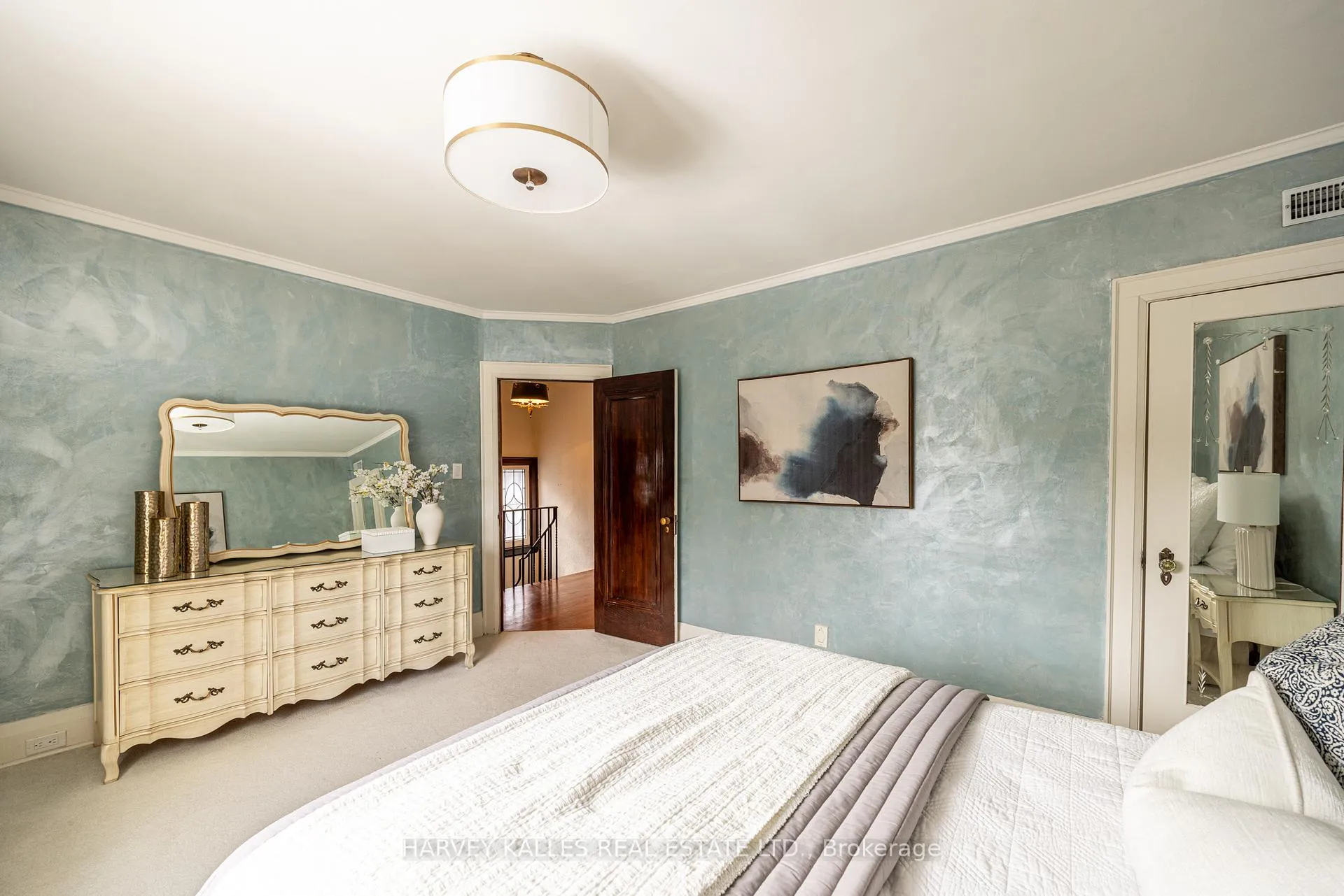 Photo 22 of 34 Tarlton Road, Toronto, Forest Hill South — HOMEH