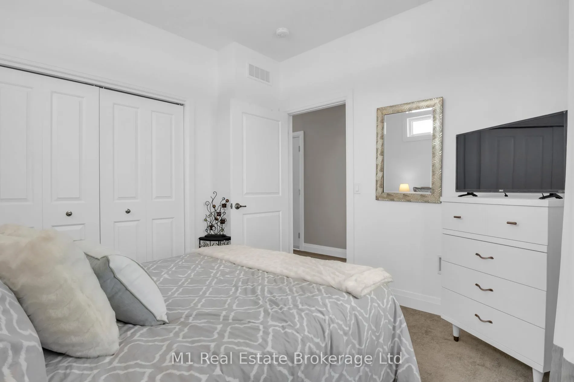 Photo 21 of Unit 23, 24 George Street, Minto — HOMEH