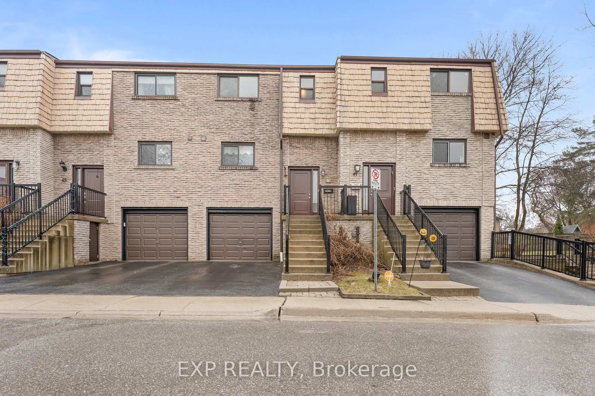 Photo 1 of Unit 46, 1512 Sixth Line, Oakville, College Park — HOMEH