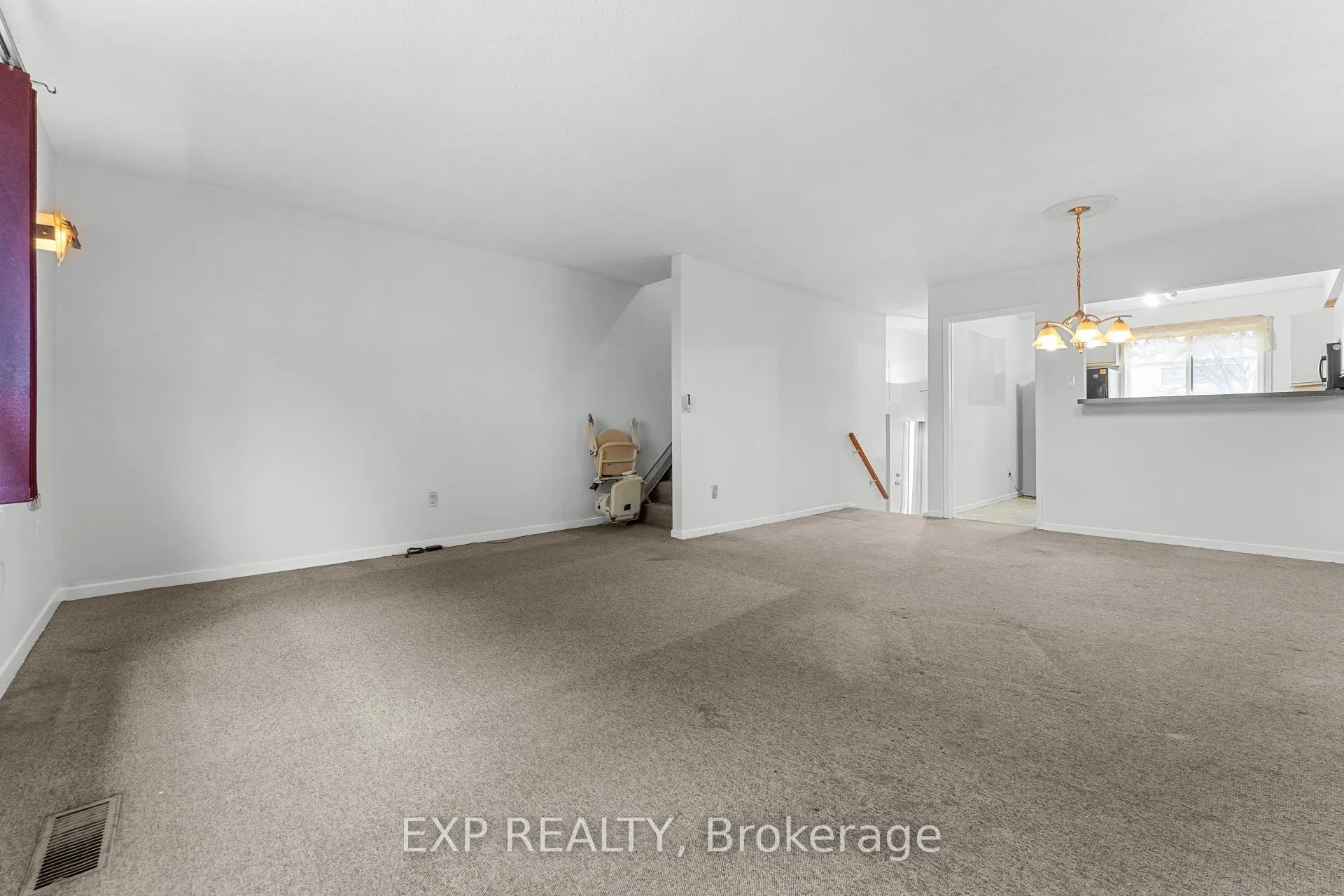 Photo 16 of Unit 46, 1512 Sixth Line, Oakville, College Park — HOMEH