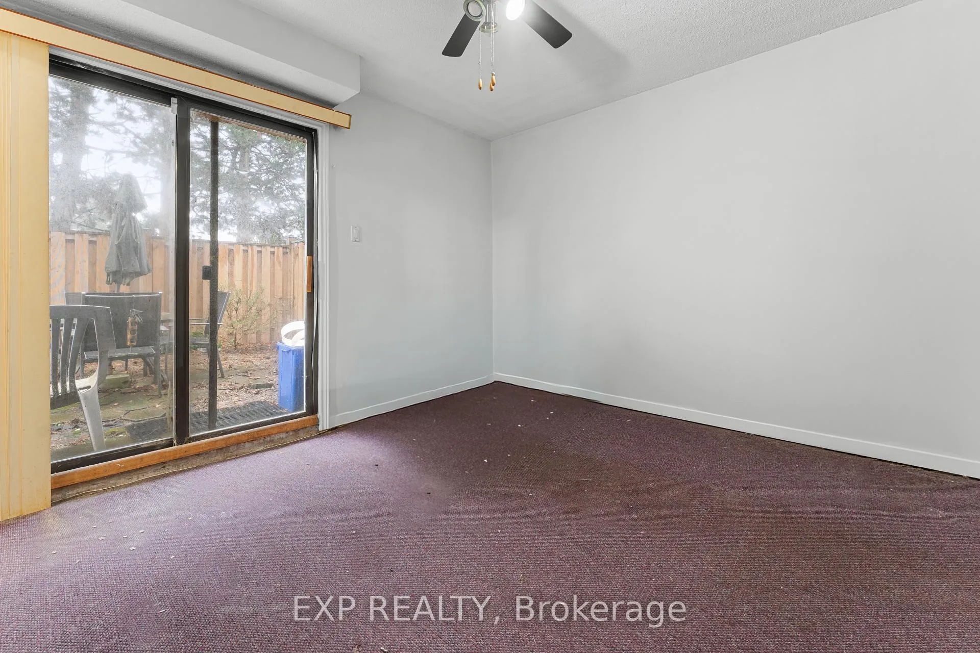Photo 31 of Unit 46, 1512 Sixth Line, Oakville, College Park — HOMEH