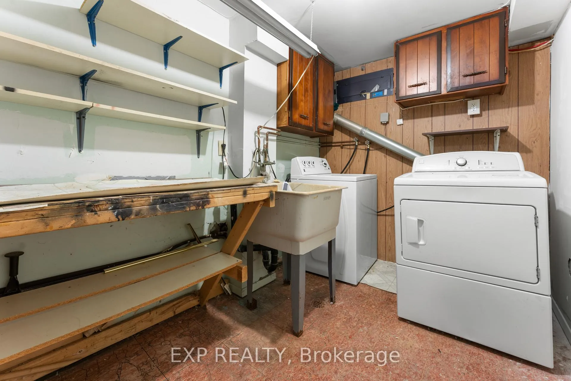 Photo 34 of Unit 46, 1512 Sixth Line, Oakville, College Park — HOMEH
