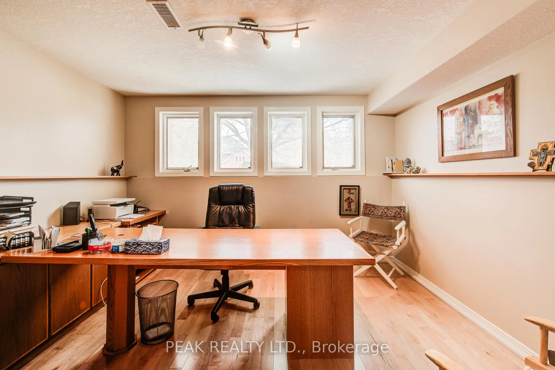 Photo 31 of 327 Wyecroft Boulevard, Waterloo — HOMEH