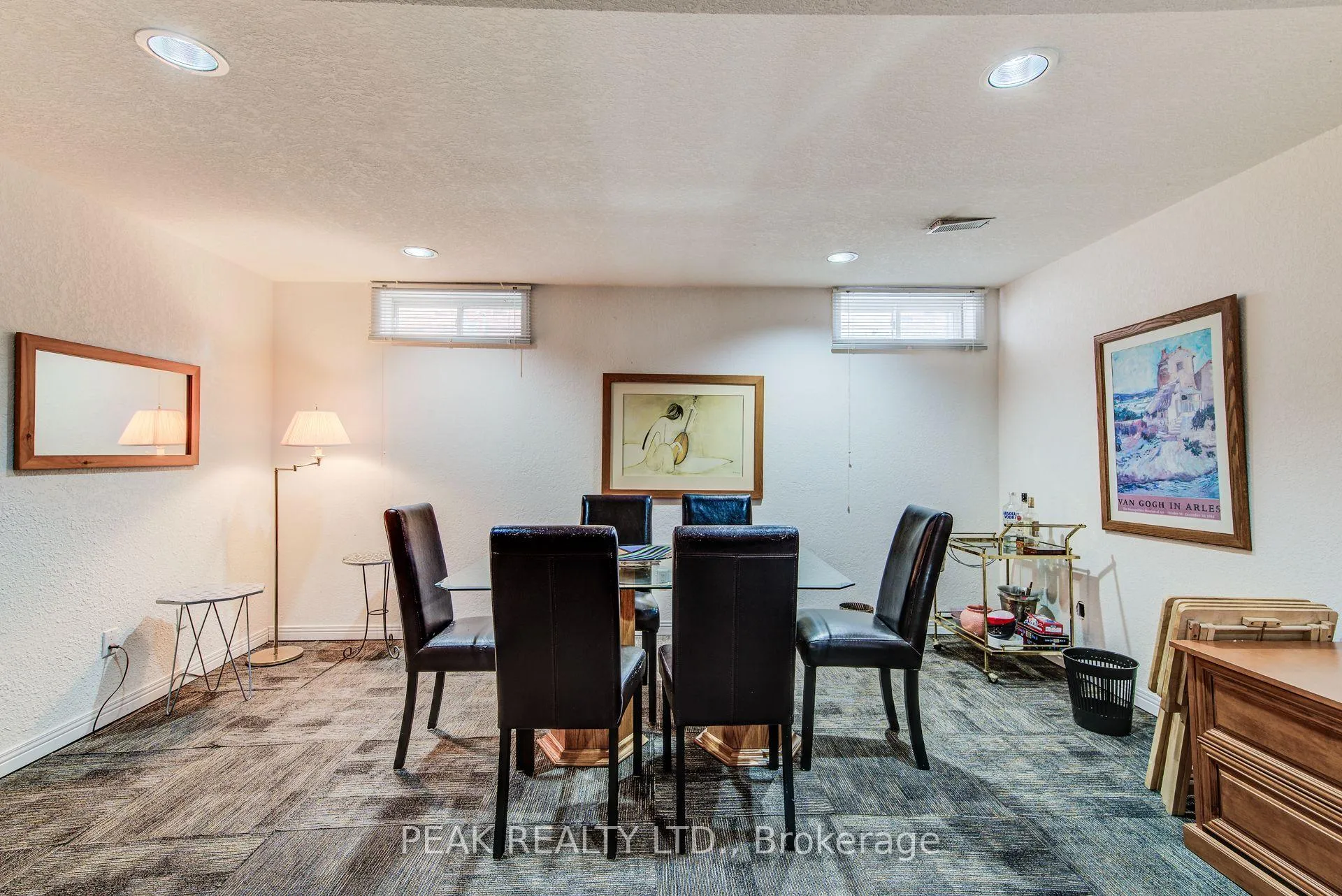 Photo 34 of 327 Wyecroft Boulevard, Waterloo — HOMEH